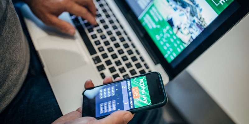 Trang bóng đá Viva88 cập nhật tin tức 24/7